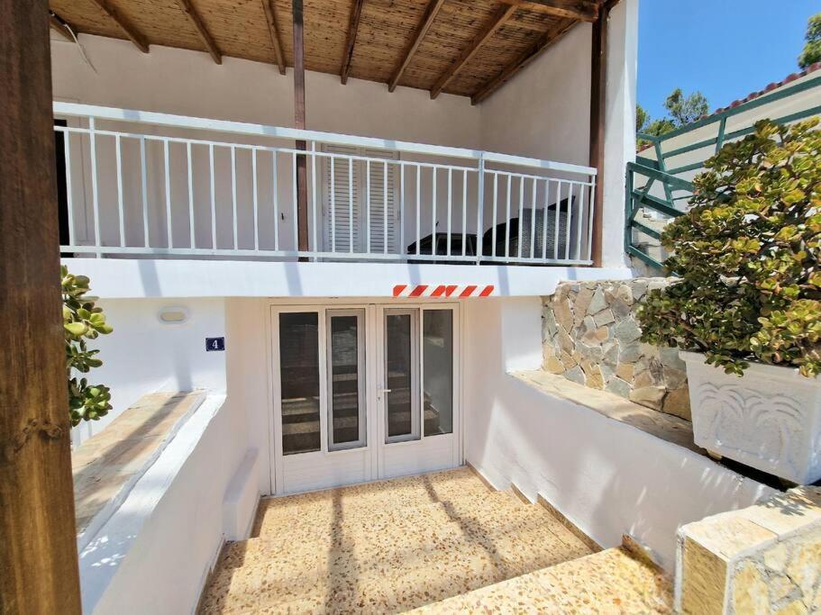 Elmy Houses V4 / Thalia Rafína Exterior foto